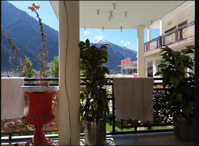 Gateway Hotel Naran Zewnętrze zdjęcie
